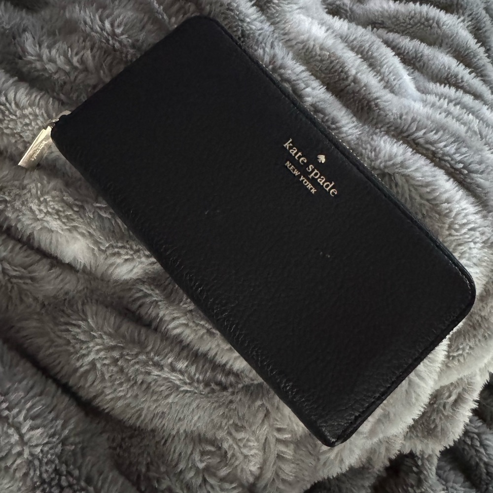 Kate Spade Large Continental Zip Around Wallet Black Pebbled Leather